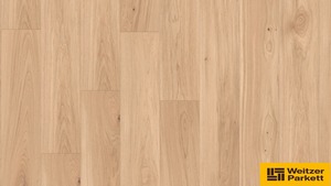 Dřevěná olejovaná podlaha o rozměru 180x17,5 cm v dekoru Oak Pure ze série Weitzer Plank 1800. Systém instalace pomocí click systému. Podlaha je kartáčovaná s V-drážkou