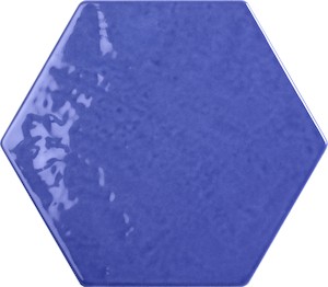 Obklad v modré barvě o rozměru 15,3x17,5 cm a tloušťce 8 mm s lesklým povrchem. Vhodné pouze do interiéru.