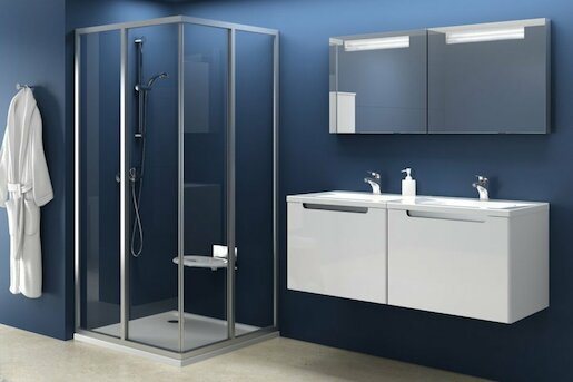 Atypické sprchové dveře  SRV2 šíře 89 a výšky 185, bílý profil čiré sklo