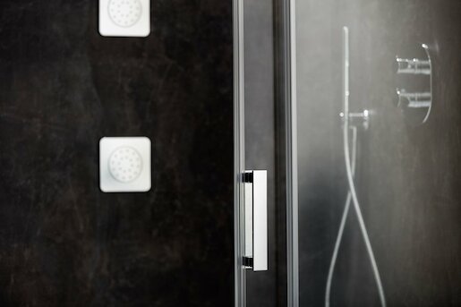Sprchové dveře 110x195 cm levá Ravak Matrix satin 0WLD0100Z1