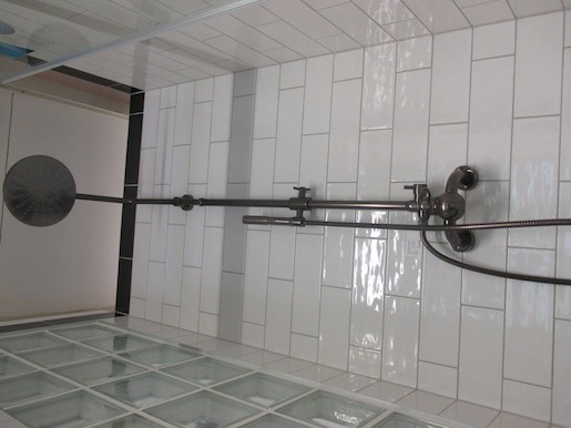 Sprchový systém WF Industrial s pákovou baterií olejem gumovaný bronz SIKOBWFSSS