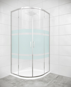 Sprchový kout bez madel a vaničky v lesklém chromu, výplň je ze skla s proužky a je opatřena dekorem Stripe. Se snadnou úrdžbou skla. Posuvný systém otevírání. Levá i pravá orientace.