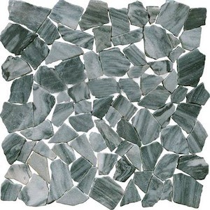Mrazuvzdorná kamenná mozaika v šedé barvě o rozměru 30x30 cm a tloušťce 7 mm s matným povrchem. Základní prvek má nepravidelný tvar.