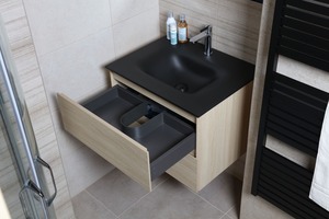 Koupelnová skříňka s umyvadlem černá mat Naturel Verona 66x51,2x52,5 cm světlé dřevo VERONA66CMSD