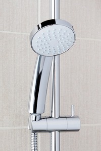 Sprchový systém Paffoni s pákovou baterií chrom ZCOL686